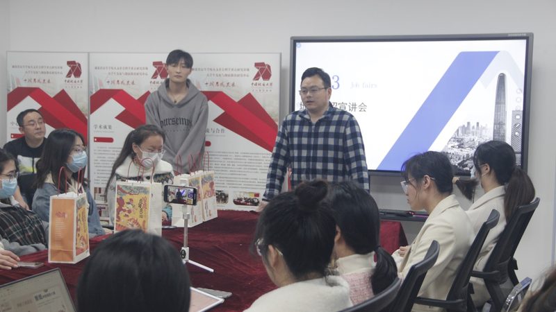 少儿编程猫与童程童美：如何选择适合自己的编程教育平台